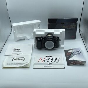 35mm Nikon N8008 SLR Film Camera Body Only with Original Box & Manuals